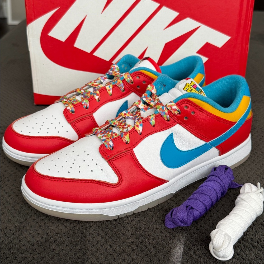 Nike Dunk low Fruity Pebbles size 9